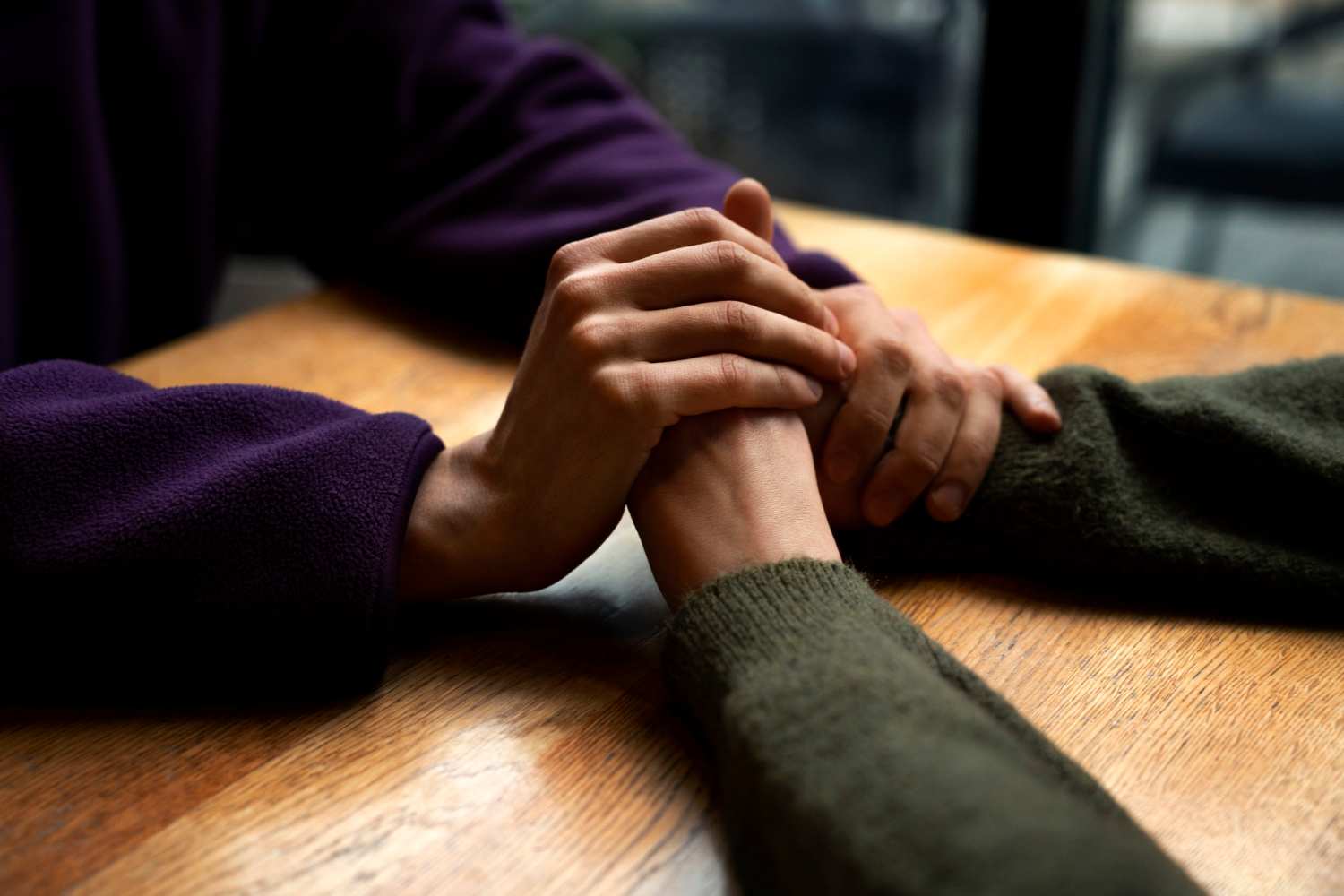 hands-holding-each-other-support hands-holding-each-other-support